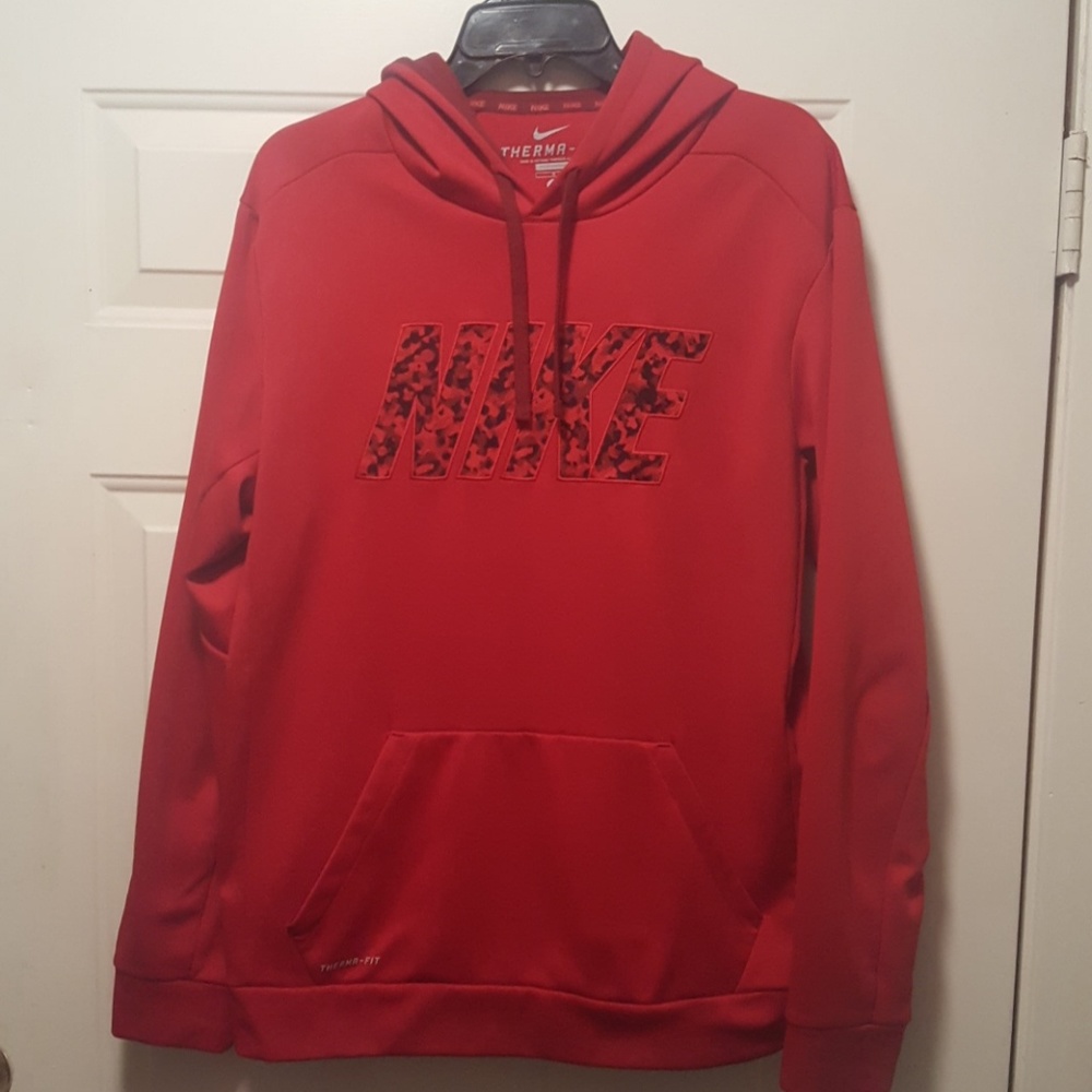 Nike therma-fit hoodie